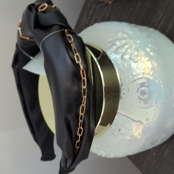Faux Leather Headband - Picture 4 of 5